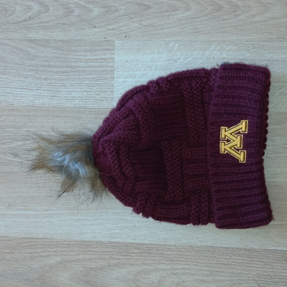 Zephyr Uni Of Minnesota Embroidered 100% Acrylic Beanie w/ Pom Pom Adult